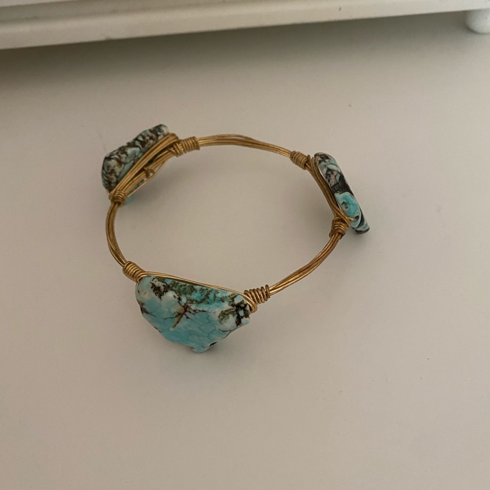 Gold Wire Turquoise Stone Bracelet